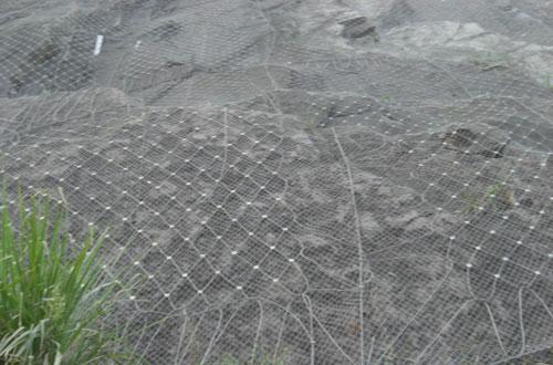 邊坡防護網(wǎng).jpg 邊坡防護網(wǎng).jpg